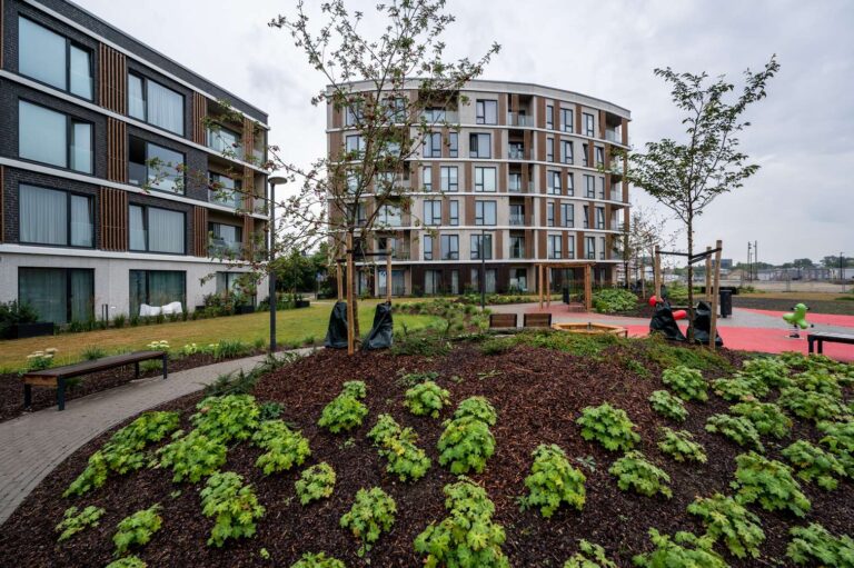 Pille tn 4 kortermajade hooviala Tallinnas